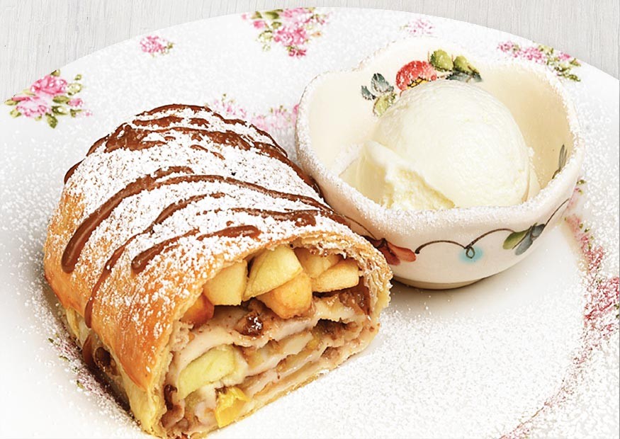 Apple strudel with ice cream