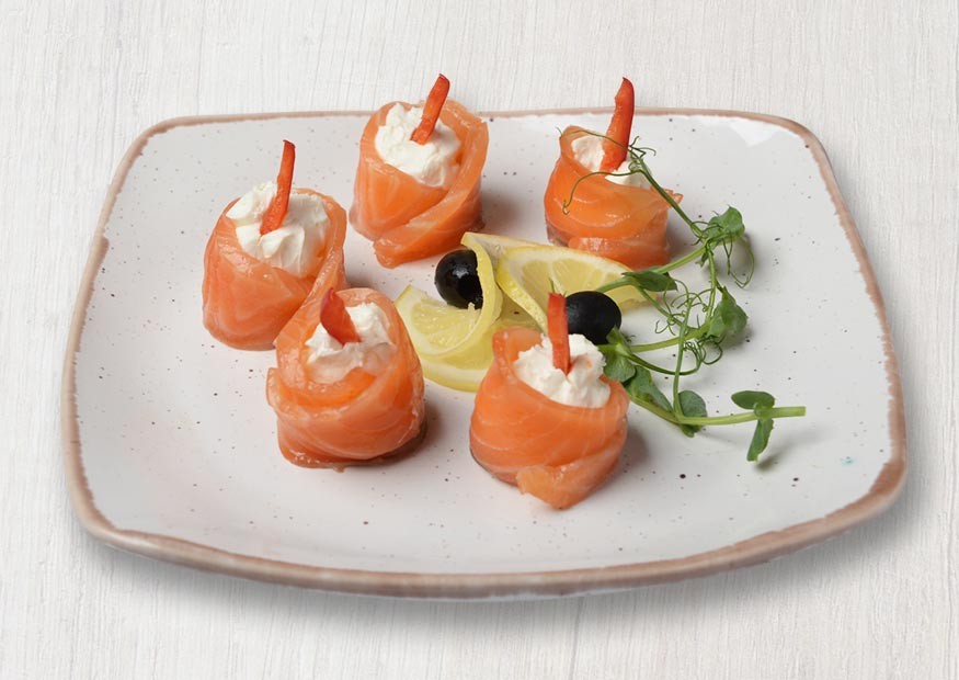 Salmon rolls