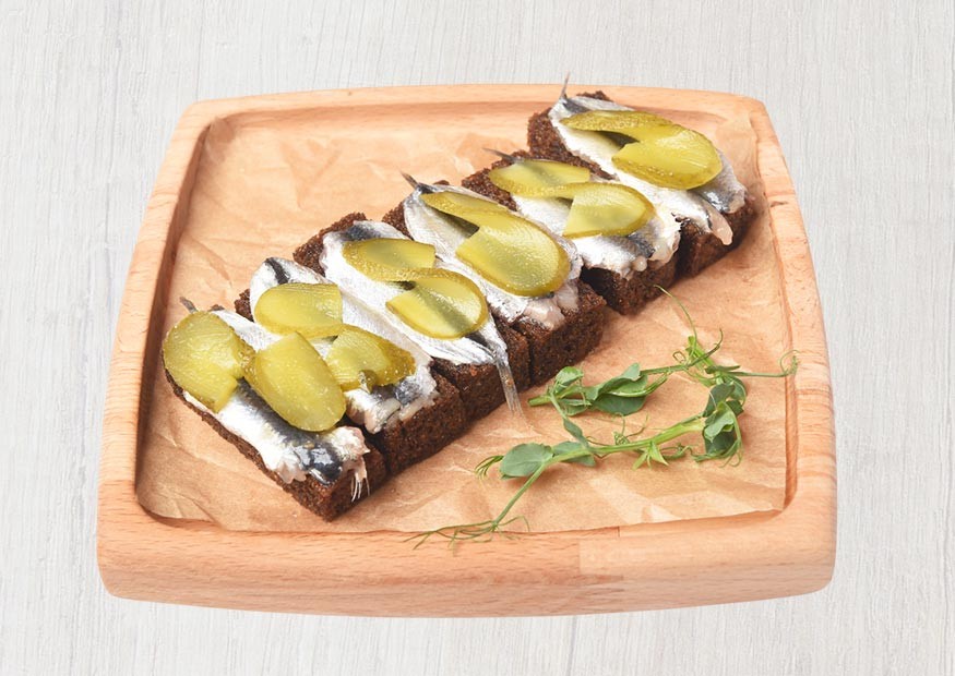 Anchovies in spicy brine on toast