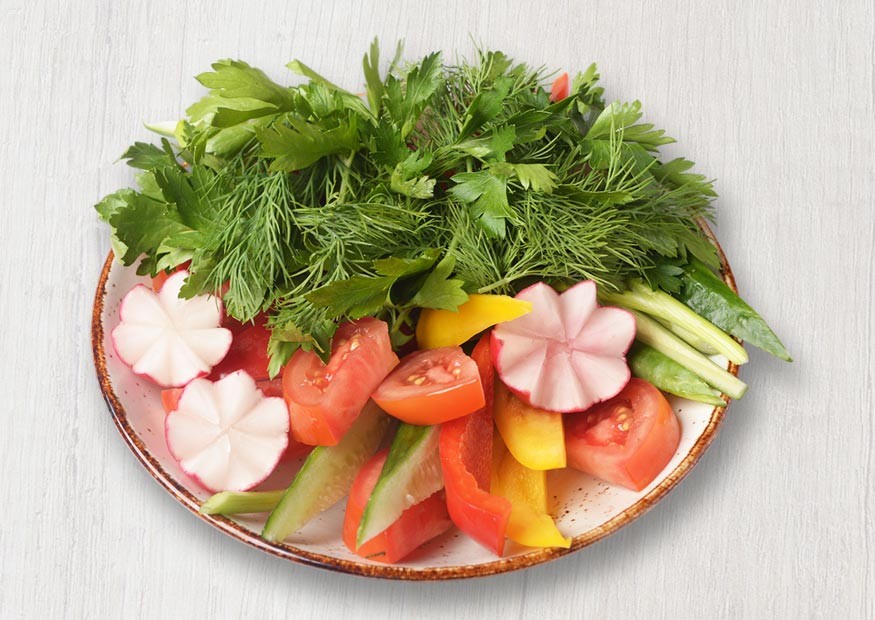 Fresh vegetables platter