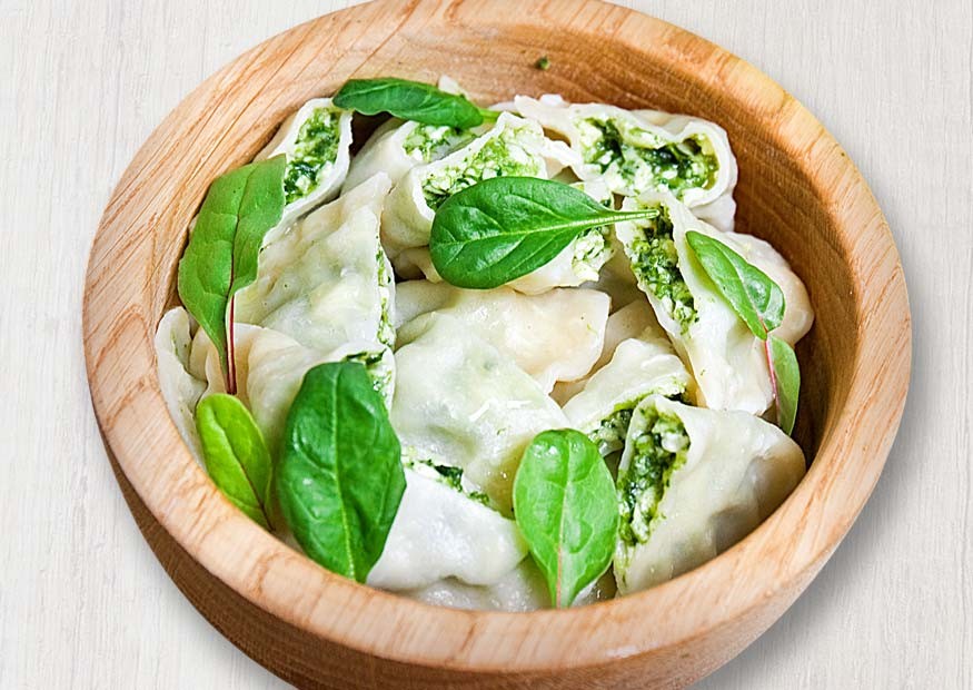 Dumplings with bryndza and spinach
